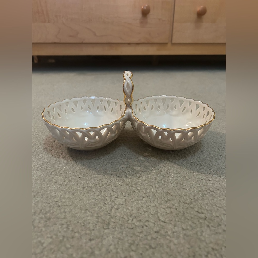 Lenox Classic Double Dish With Sachets Ivory Gold Trim Pierced Edge One Handle